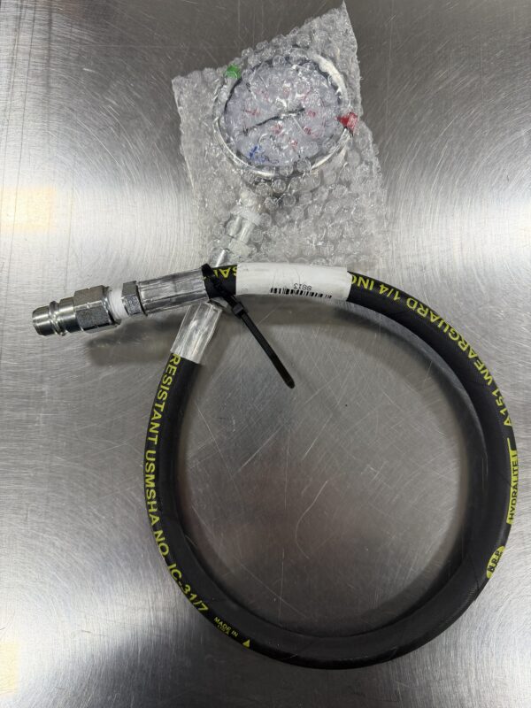 2000 PSI Gauge with 24" hose and 1/4" Ag quick connect