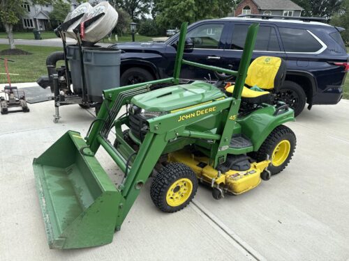 X700 Signature Series - 2 Wheel Steering (2WS) 45 Loader Mounts photo review