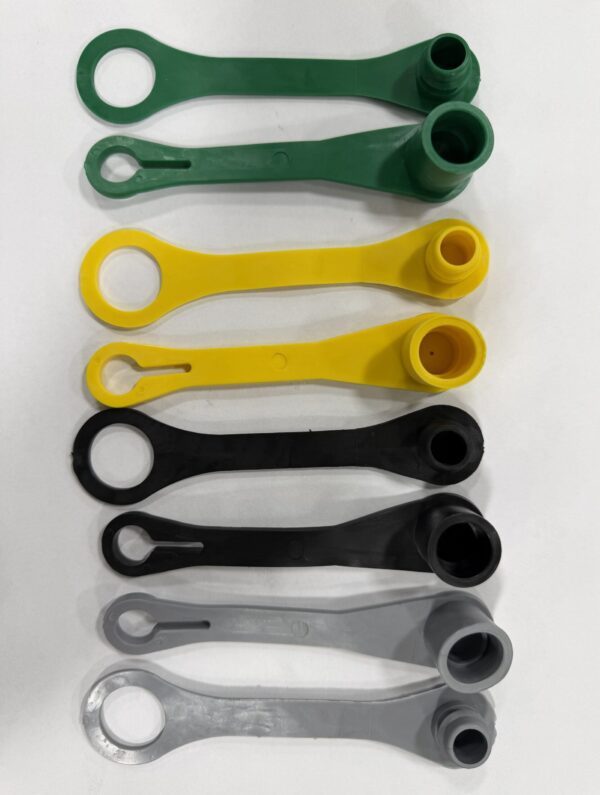 Replacement Hydraulic quick connect covers for your John Deere quick connect fittings