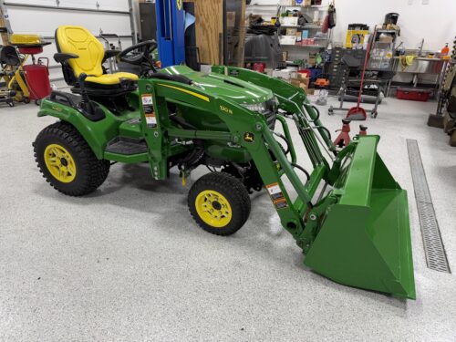 X739 with 120R sub-frame and loader